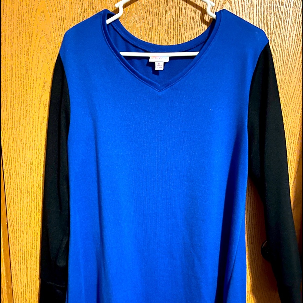 LuLaRoe Elizabeth Top